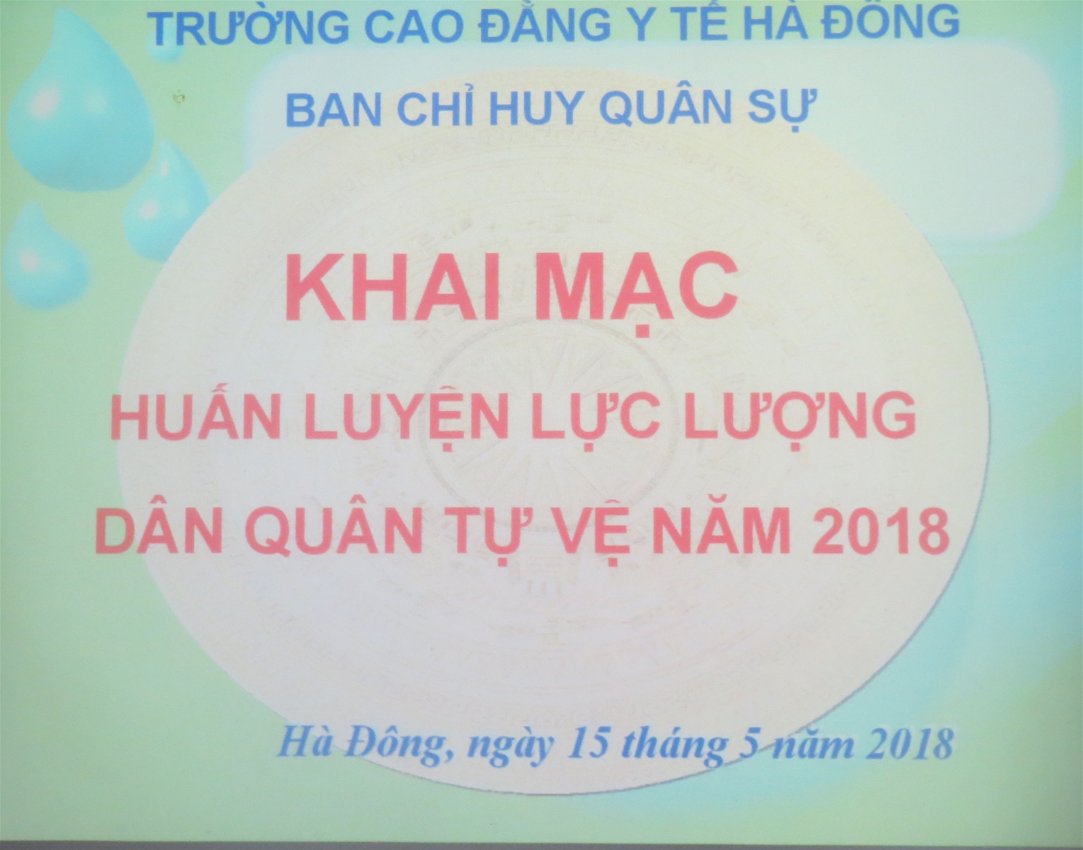 Trường Cao đẳng Y tế Hà Đông khai mạc huấn luyện dân quân tự vệ năm 2018