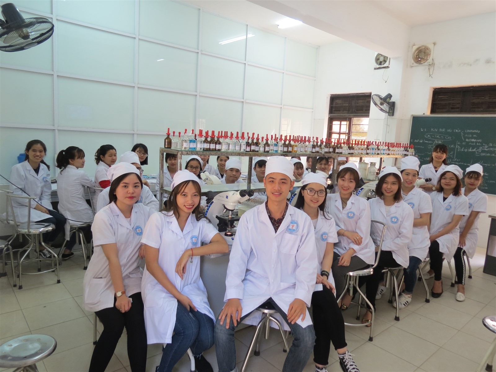 60. Quy trình số 60 khảo sát người học về nhà giáo