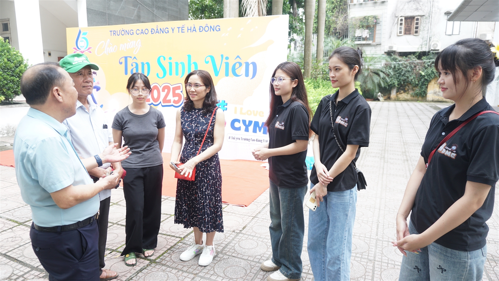 Trường Cao đẳng Y tế Hà Đông chào đón Tân sinh viên Cao đẳng chính quy năm 2025 nhập học Đợt 1