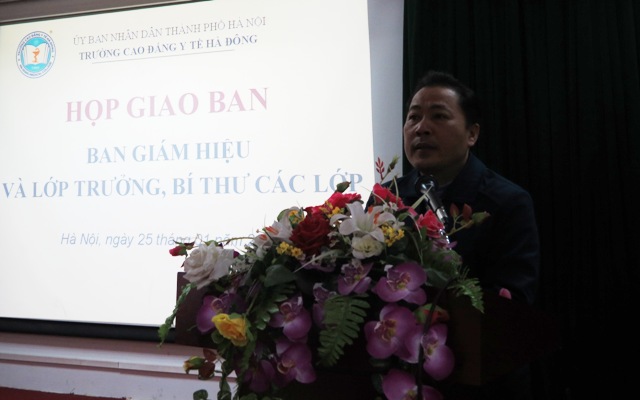 Hội nghị Giao ban Ban giám hiệu với Lớp trưởng, Bí thư các lớp