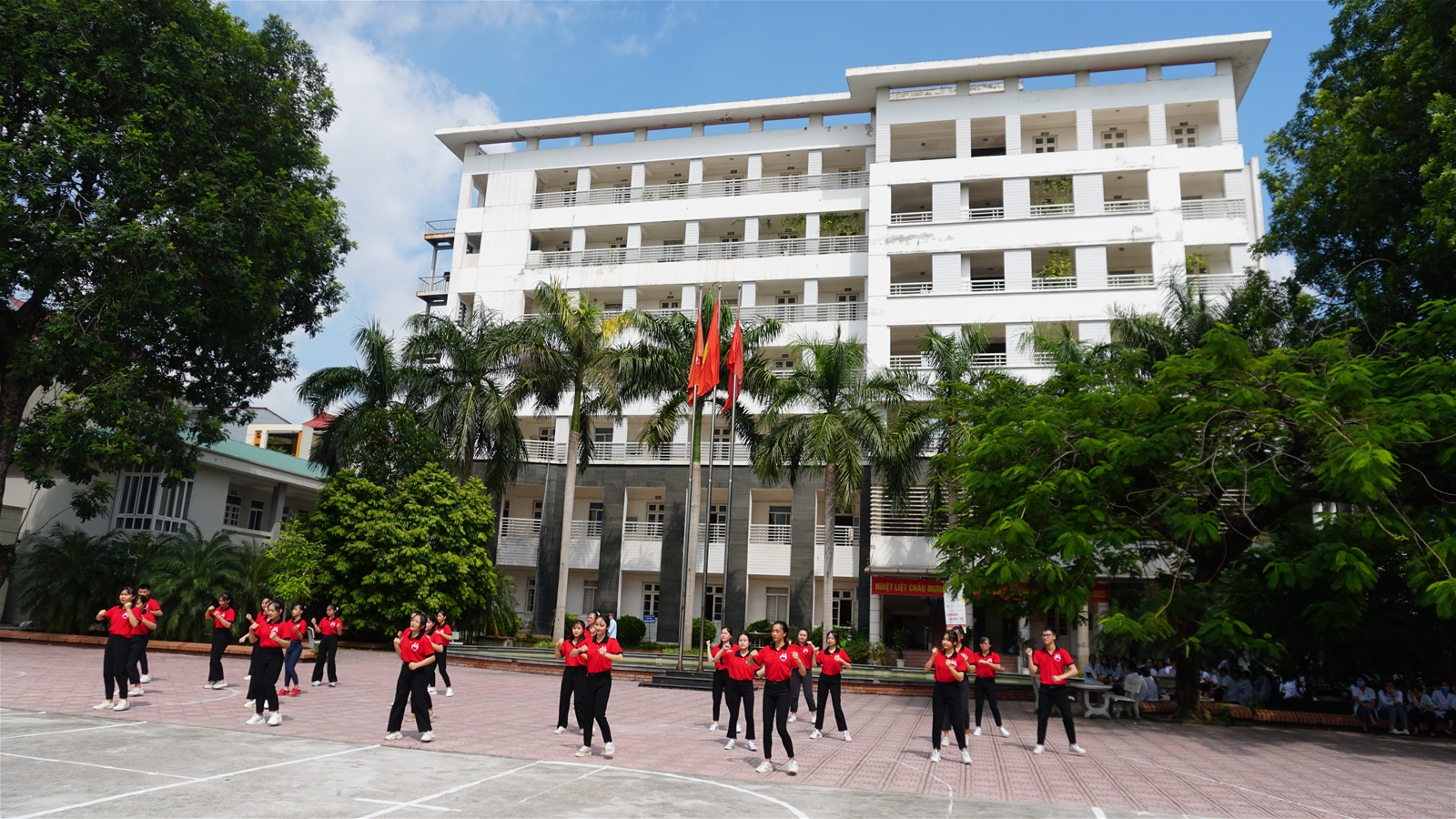 64.Biểu mẫu quy trình số 64 Cải tạo, sửa chữa công trình (từ 100 triệu đồng đến dưới 500 triệu đồng)