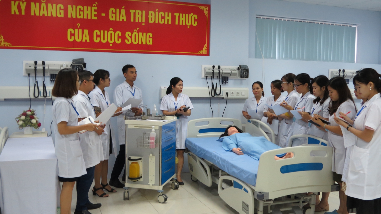 Kết quả đánh giá phân loại viên chức, lao động hợp đồng tháng 3 năm 2022