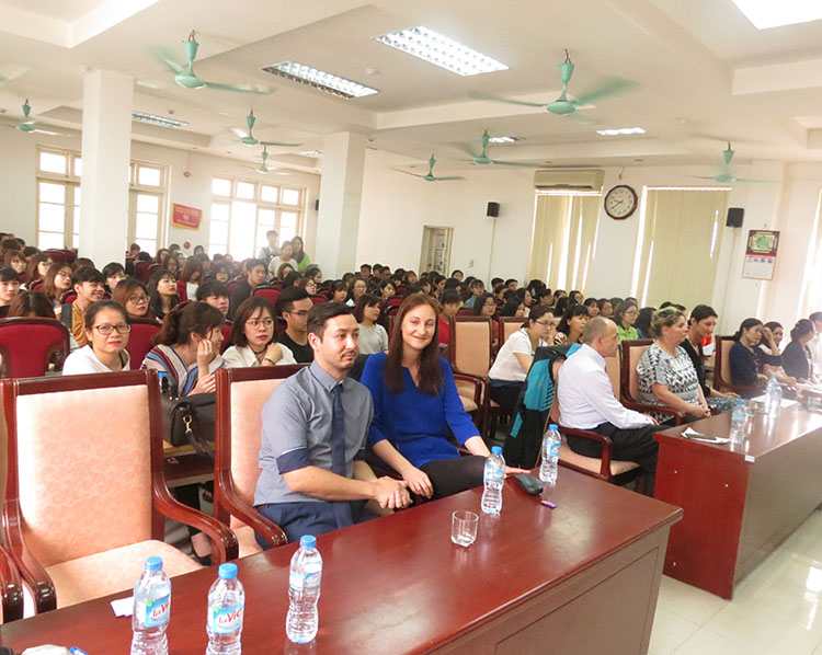 Hội thảo “TƯ VẤN DU HỌC NGHỀ ĐIỀU DƯỠNG TẠI CỘNG HÒA LIÊN BANG ĐỨC” 