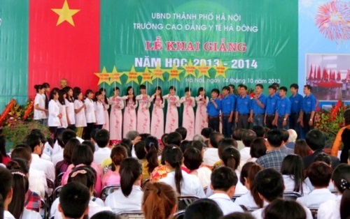 Lễ Khai giảng năm học 2013 - 2014